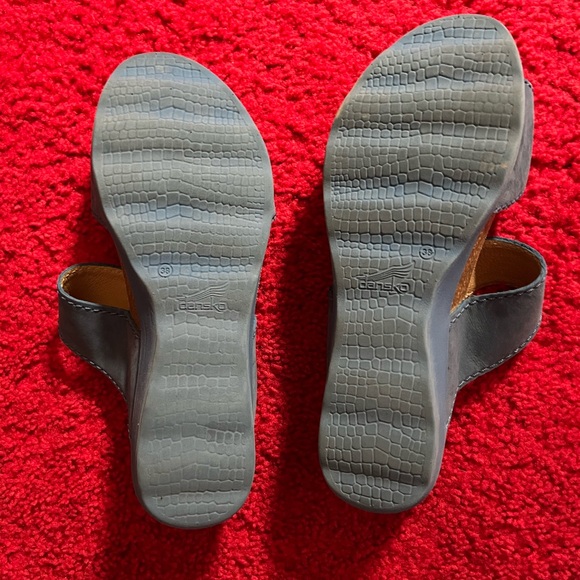 Dansko sandals - Picture 3 of 4